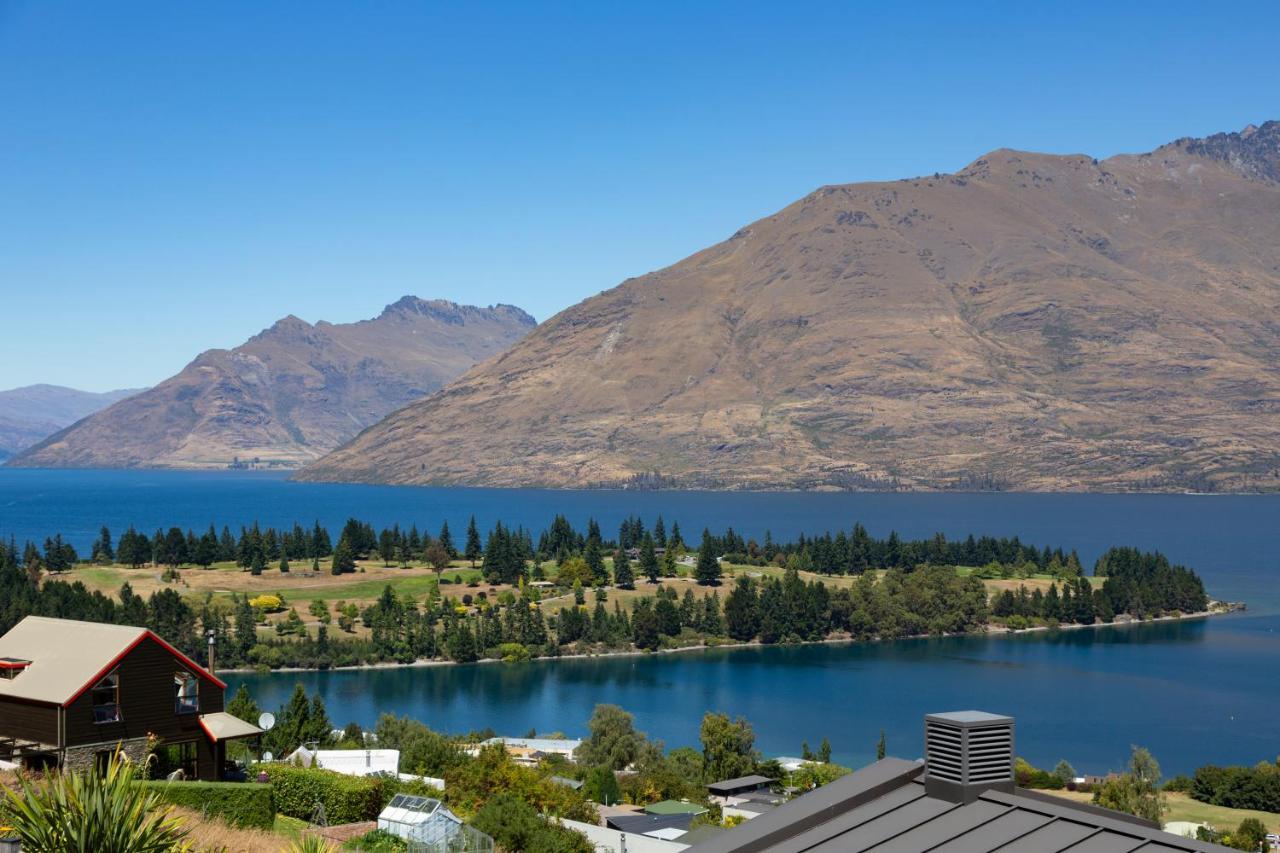 Picture Point Villa Queenstown Exterior photo